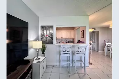 240 W Horizons #108, Boynton Beach, FL 33435 - Photo 5