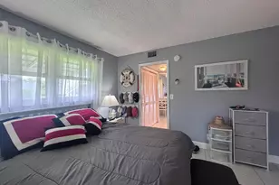240 W Horizons, Boynton Beach, FL 33435 - Photo 13