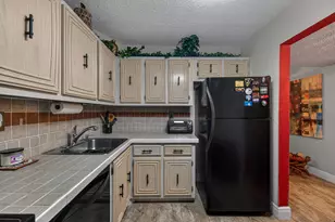 3671 Environ Blvd, Lauderhill, FL 33319 - Photo 35