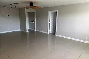 105 S Riverside Dr, Pompano Beach, FL 33062 - Photo 17