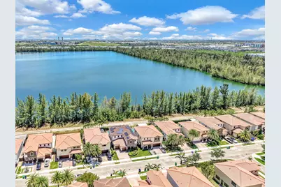 9860 NW 86th Terrace, Doral, FL 33178 - Photo 19