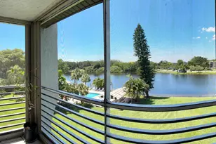 9440B Poinciana Pl, Davie, FL 33324 - Photo 1
