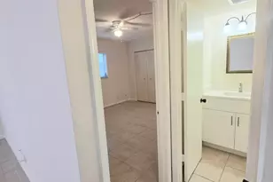 959 SE 2nd Ave, Deerfield Beach, FL 33441 - Photo 11