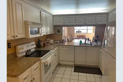 2705 NW 104th Avenue #302, Sunrise, FL 33322 - Photo 3