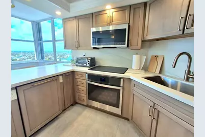 1340 S Ocean Boulevard #1808, Pompano Beach, FL 33062 - Photo 13