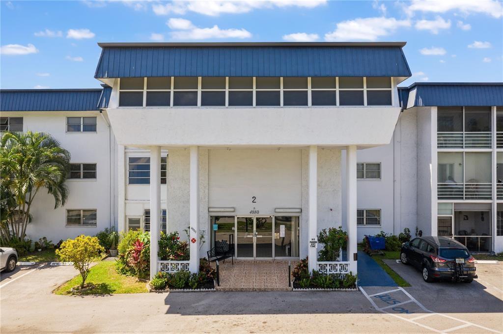 4880 NW 22nd St #309 - 4880 NW 22nd St #309, Lauderhill, FL 33313 Luxury Property | Jose Angel Pina