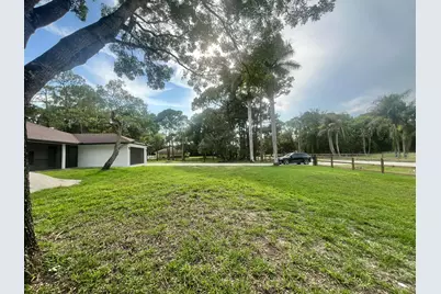 18268 N 49th St Street N, The Acreage, FL 33470 - Photo 7