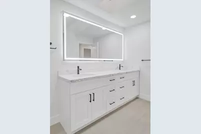 11049 Cloverleaf Circle, Boca Raton, FL 33428 - Photo 21