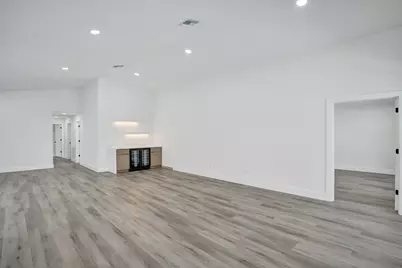 11049 Cloverleaf Circle, Boca Raton, FL 33428 - Photo 9