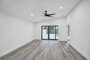 11049 Cloverleaf Cir, Boca Raton, FL 33428 - Photo 17