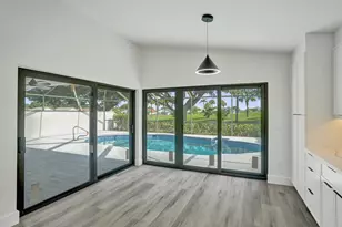 11049 Cloverleaf Cir, Boca Raton, FL 33428 - Photo 7
