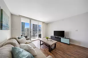 1155 Brickell Bay Dr, Miami, FL 33131 - Photo 5