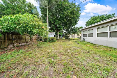 11674 Balsam Drive, Royal Palm Beach, FL 33411 - Photo 21