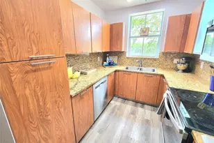 2317 Vintage Dr, Lighthouse Point, FL 33064 - Photo 13