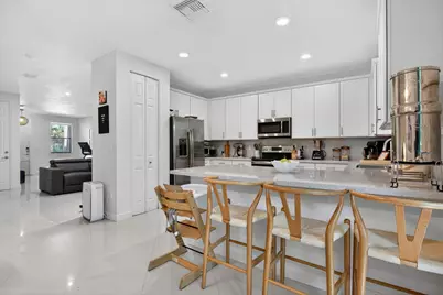 4012 Devenshire Court, Coconut Creek, FL 33073 - Photo 13