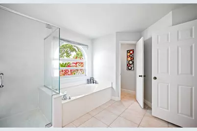 804 Heritage Drive, Weston, FL 33326 - Photo 19