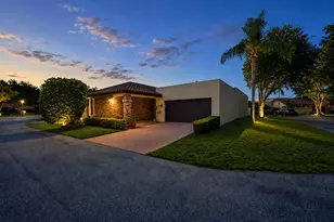 6906 Palmar Ct, Boca Raton, FL 33433 - Photo 1