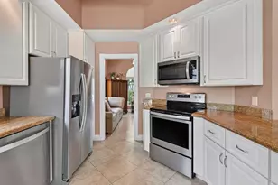 8081 SE Double Tree Dr, Hobe Sound, FL 33455 - Photo 21