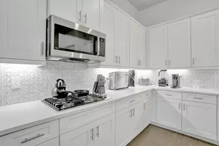 8334 W Blue Spring Dr, Parkland, FL 33067 - Photo 11