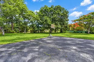 8669 Nashua Dr, Palm Beach Gardens, FL 33418 - Photo 49