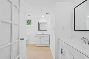 1490 SE 15th St, Fort Lauderdale, FL 33316 - Photo 11