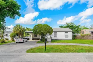 921 43rd St, West Palm Beach, FL 33407 - Photo 1