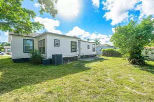 921 43rd St, West Palm Beach, FL 33407 - Photo 19