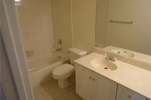 711 N Pine Island Rd, Plantation, FL 33324 - Photo 7