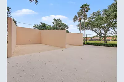 2631 Mohawk Circle, West Palm Beach, FL 33409 - Photo 51