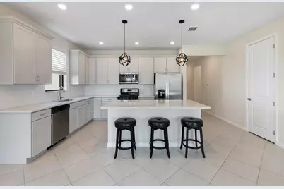 471 SE Vallarta Drive, Port Saint Lucie, FL 34984 - Photo 9