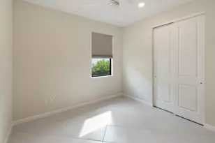 471 SE Vallarta Dr, Port Saint Lucie, FL 34984 - Photo 25