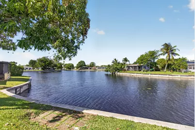 5907 NW 71st Avenue, Tamarac, FL 33321 - Photo 27