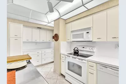 3300 NE 36th Street #721, Fort Lauderdale, FL 33308 - Photo 17