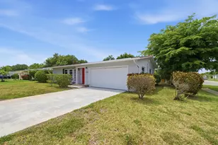 6396 Country Wood Way, Delray Beach, FL 33484 - Photo 5