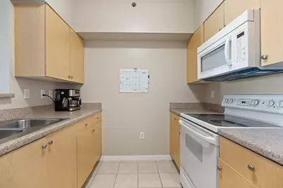 616 Clearwater Park Road #1103, West Palm Beach, FL 33401 - Photo 9
