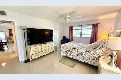 21 Newport B Court, Deerfield Beach, FL 33442 - Photo 19