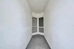9 Westwood Ave, Tequesta, FL 33469 - Photo 5