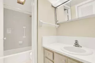 9 Westwood Ave, Tequesta, FL 33469 - Photo 27