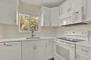 9 Westwood Ave, Tequesta, FL 33469 - Photo 23