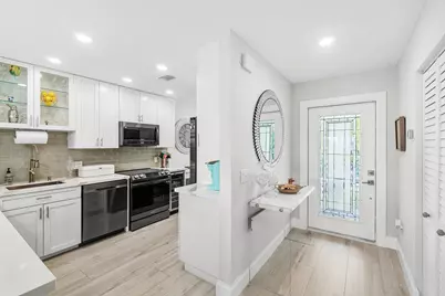 24 Southport Lane #H, Boynton Beach, FL 33436 - Photo 11