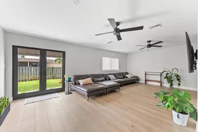 11510 NW 31st Place, Sunrise, FL 33323 - Photo 11