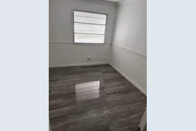 8570 SW 21st Street, Davie, FL 33324 - Photo 5