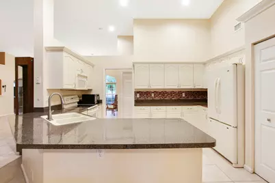 1198 SE Petunia Avenue, Port Saint Lucie, FL 34952 - Photo 31