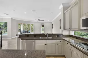 625 Glenfield Way, Royal Palm Beach, FL 33411 - Photo 13