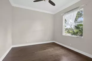 625 Glenfield Way, Royal Palm Beach, FL 33411 - Photo 9