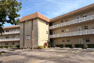 5103 NW 35th St, Lauderdale Lakes, FL 33319 - Photo 3