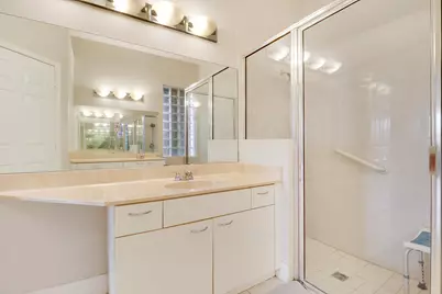 7077 Copperfield Circle, Lake Worth, FL 33467 - Photo 23