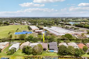 7077 Copperfield Cir, Lake Worth, FL 33467 - Photo 37