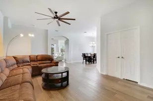 7077 Copperfield Cir, Lake Worth, FL 33467 - Photo 5