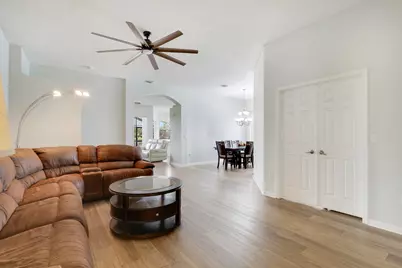 7077 Copperfield Circle, Lake Worth, FL 33467 - Photo 5